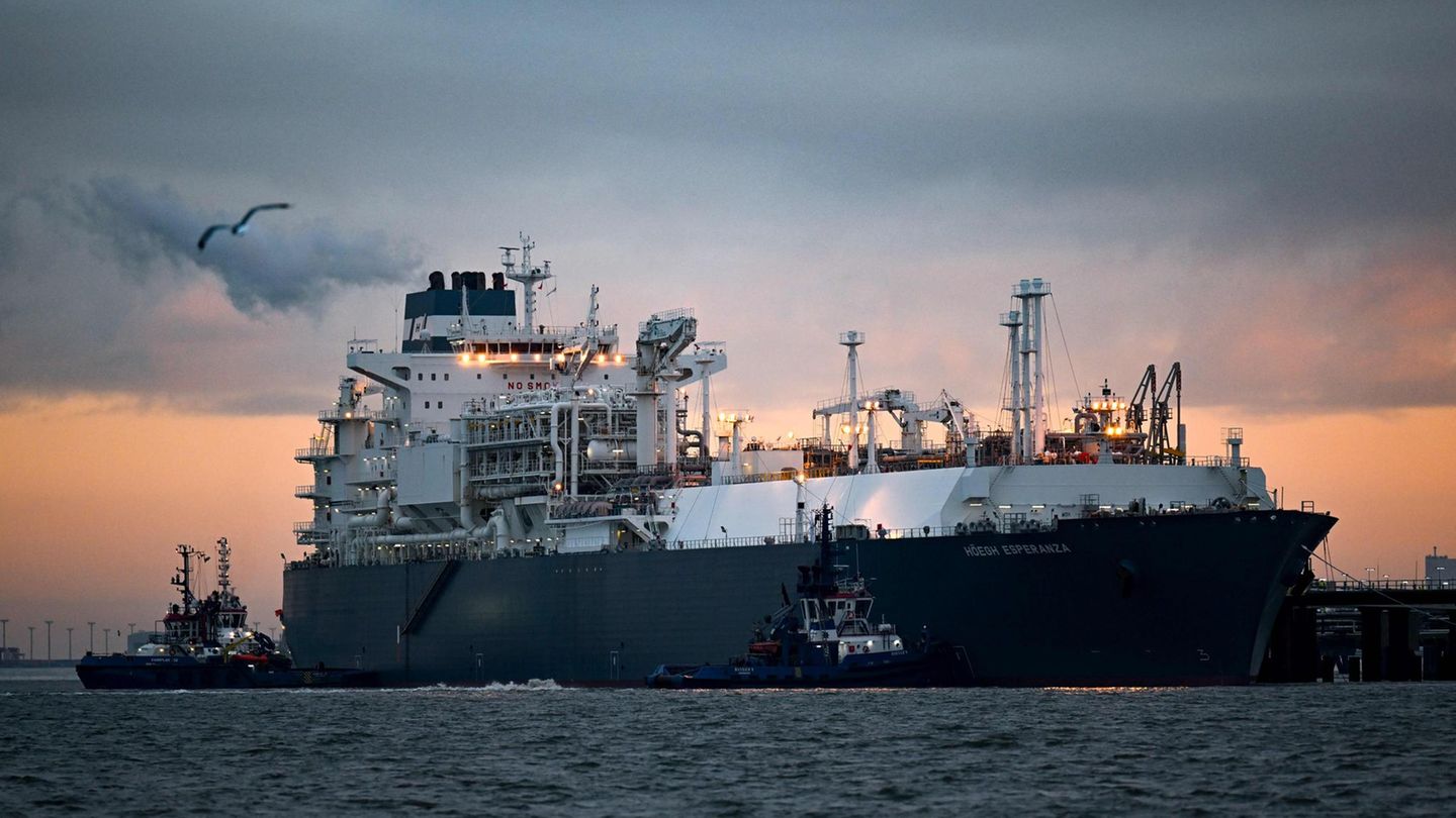 LNG-Spezialschiff "Höegh Esperanza"