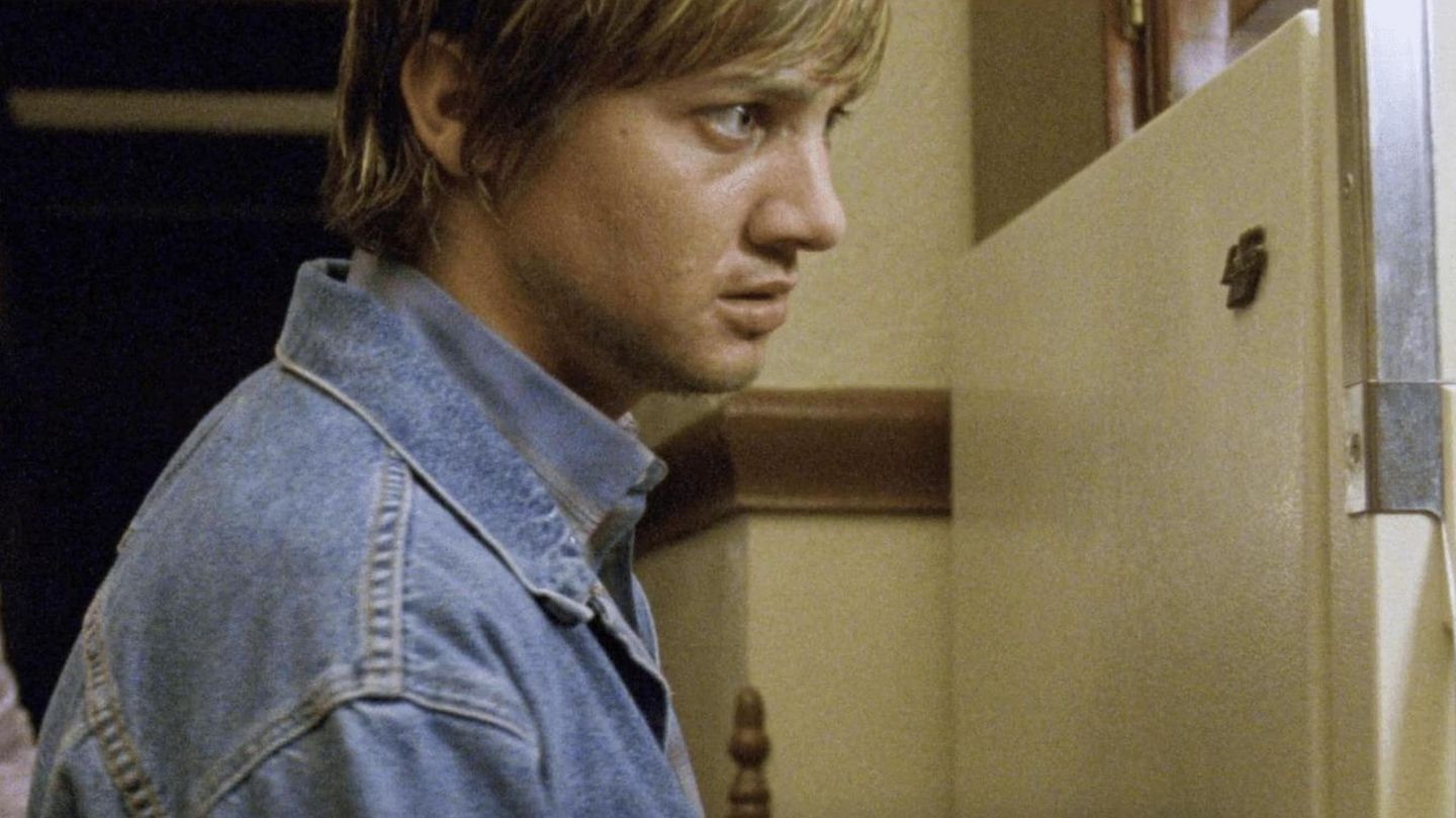 Jeremy Renner In Jeansjacke
