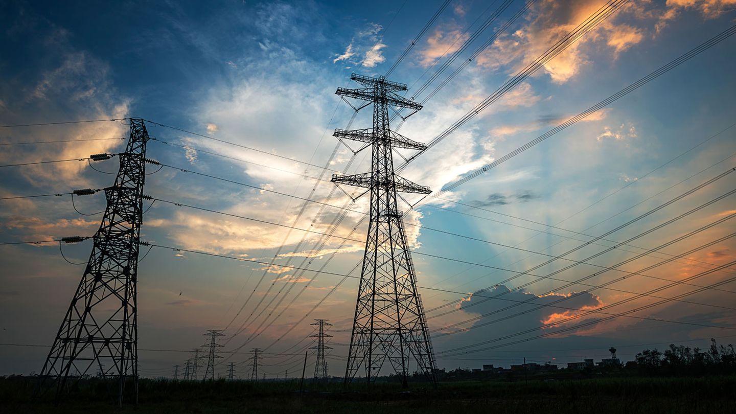 Strommasten: Der Verfassungsschutz sorgt sich um die Sicherheit der deutschen Energienetze