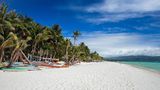 Mehr als 7000 Inseln gehören zu den Philippinen – die meisten von ihnen sind nicht wirklich touristisch erschlossen. Zu den bekanntesten Reisezielen gehören die Hauptstadt Manila und das Schnorchelparadies Boracay mit den weitläufigen Sandstränden und dem glasklaren Wasser. Familien entscheiden sich gerne für eine Reise auf die Ferieninsel Bohol, da sie besonders auf die Bedürfnisse von Urlaubern ausgelegt ist. 