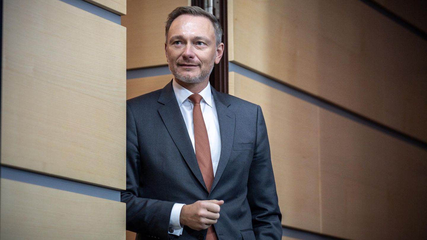 FDP-Dreikönigstreffen: Christian Lindner stützt sich auf eine bewährte Strategie Christian Lindner stützt sich auf eine bewährte Strategie