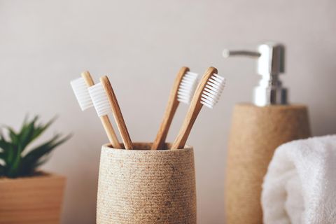 Zahnbürsten aus echtem Bambus