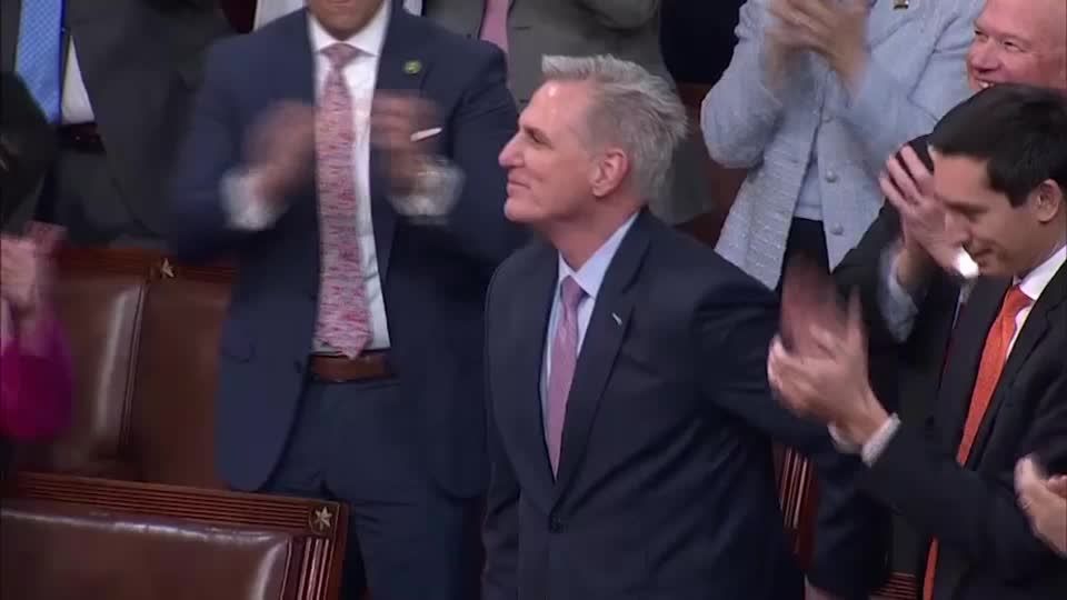 Video: Kevin McCarthy zum Vorsitzenden des US-Repräsentantenhauses gewählt Video: Kevin McCarthy zum Vorsitzenden des US-Repräsentantenhauses gewählt