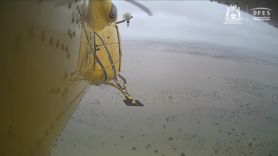 Video: Ortschaften in Australien nach Hochwasser von Außenwelt abgeschnitten Video: Ortschaften in Australien nach Hochwasser von Außenwelt abgeschnitten