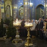 Aus diesem Grund fiel die Wahl auch 2014 auf Sotschi, als es um die Frage ging, wo Putin den Weihnachtsgottesdienst besucht. Ein willkommener Anlass, die neu erbaute Christi Erlöserkirche vorzuführen. 