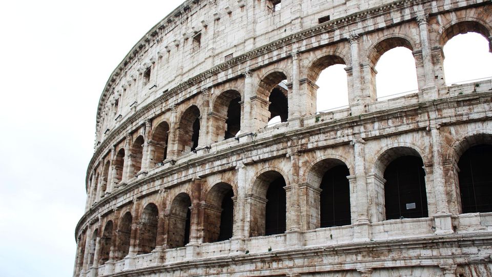 Archäologie: Das Kolosseum in Rom