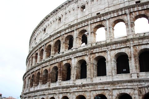 Archäologie: Das Kolosseum in Rom