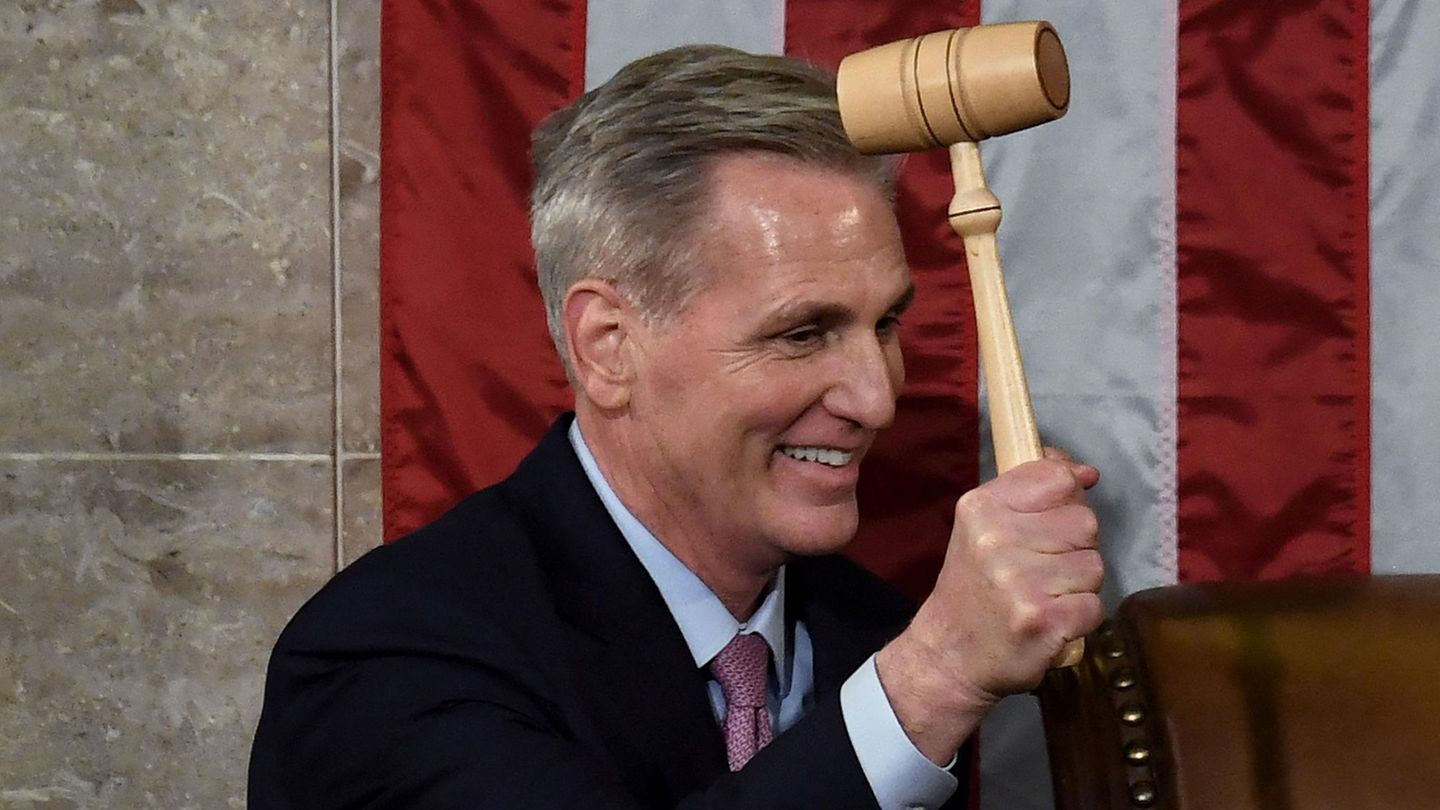 McCarthy: New speaker of the US House of Representatives survives first test (video)