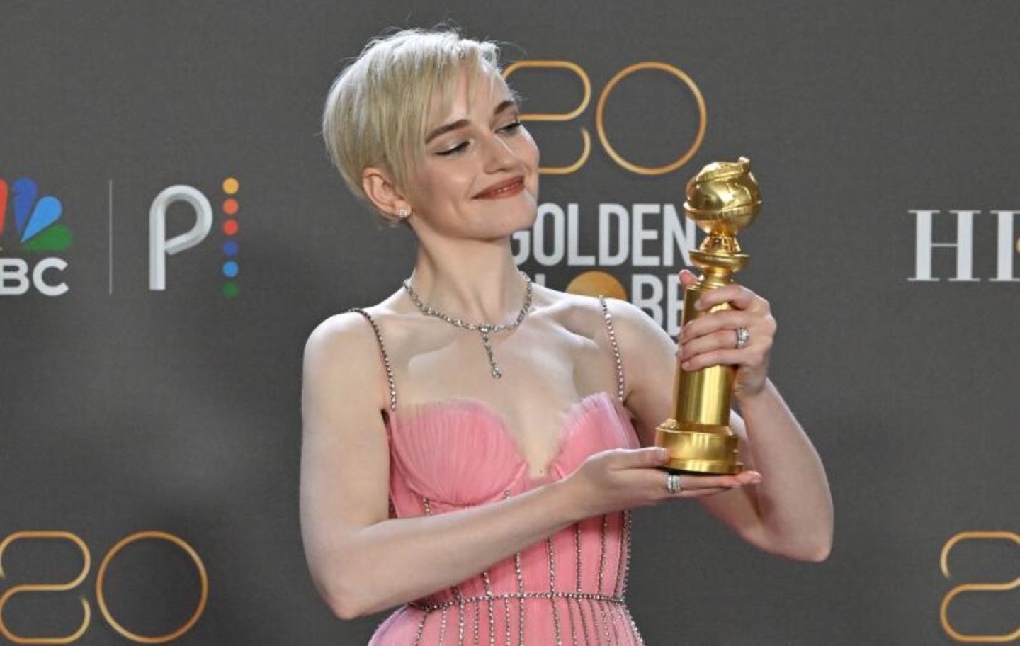 Julia Garner Julia Garner