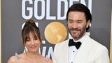 Kaley Cuoco and Tom Pelphrey