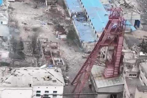 Ukraine-Krieg: Kämpfe in Soledar halten an – Jugendlicher berichtet vom Elend in Bachmut