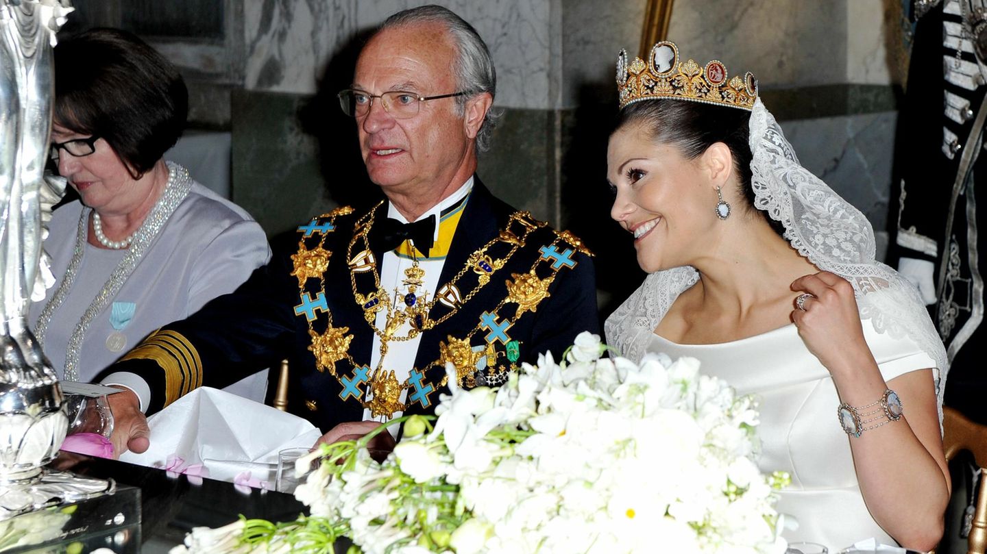 King Carl Gustav XVI.  and Crown Princess Victoria at their wedding