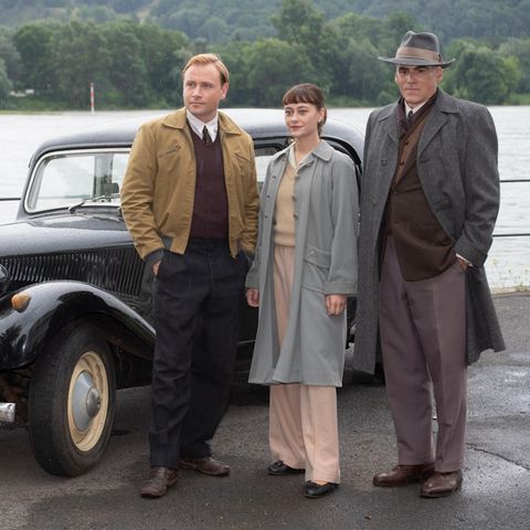 Max Riemelt, Mercedes Müller und Sebastian Blomberg am Set von "Bonn – alte Freunde, neue Feinde"