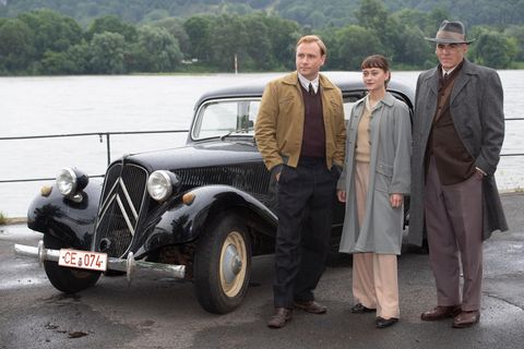Max Riemelt, Mercedes Müller und Sebastian Blomberg am Set von "Bonn – alte Freunde, neue Feinde"