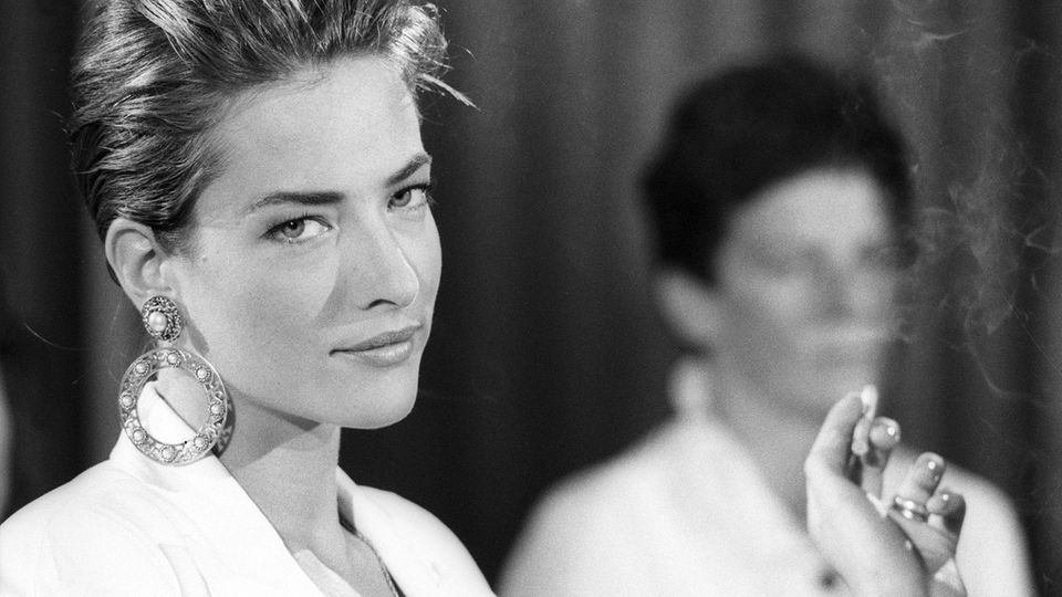 Tatjana Patitz im Juli 1990 in einer NDR Talk-Show