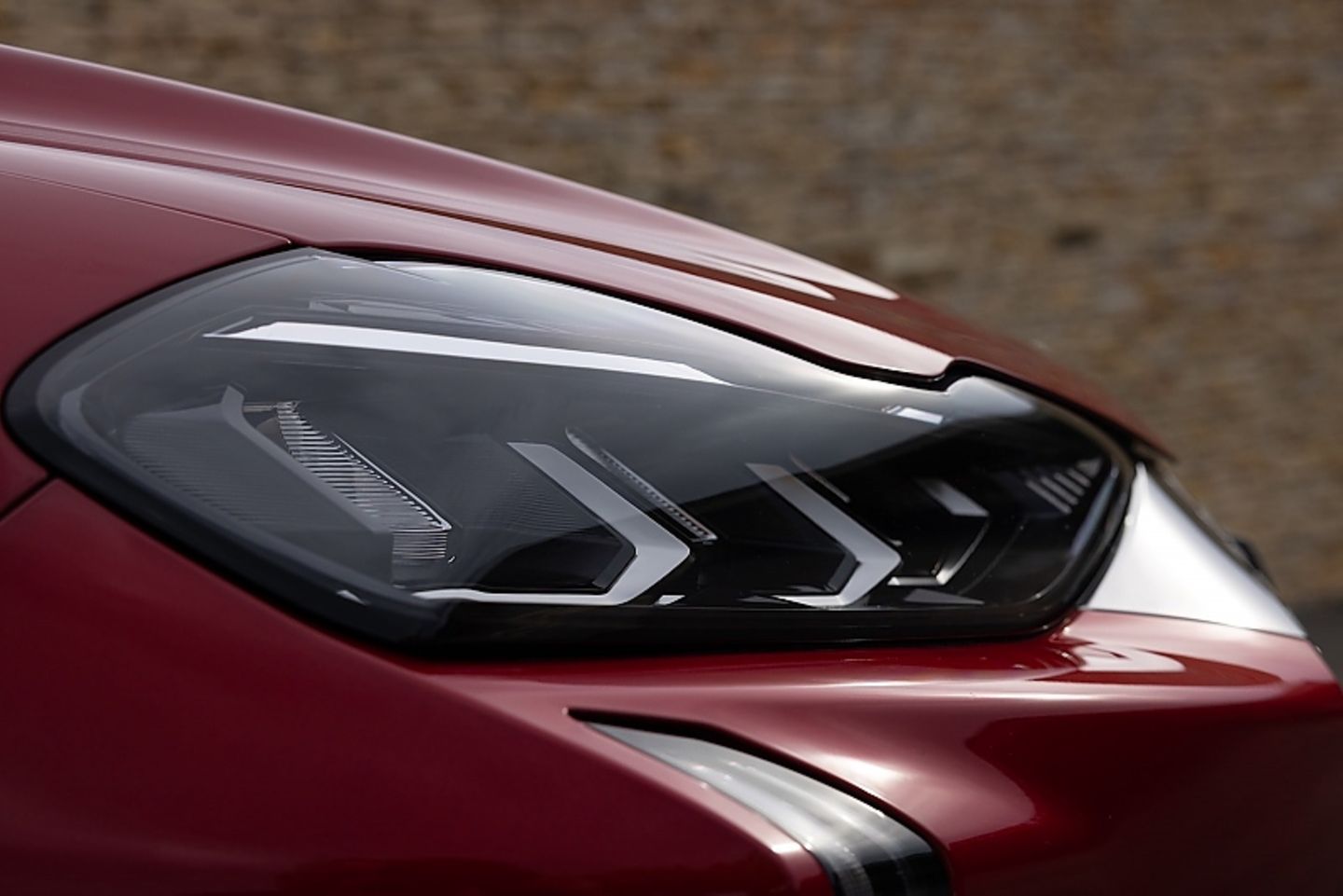 Die neuen Scheinwerfer des DS 3 E-Tense