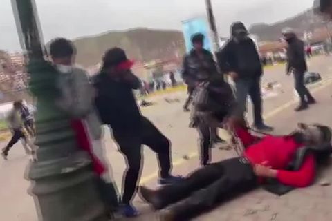 Video: Verletzte bei anhaltenden Protesten in Peru