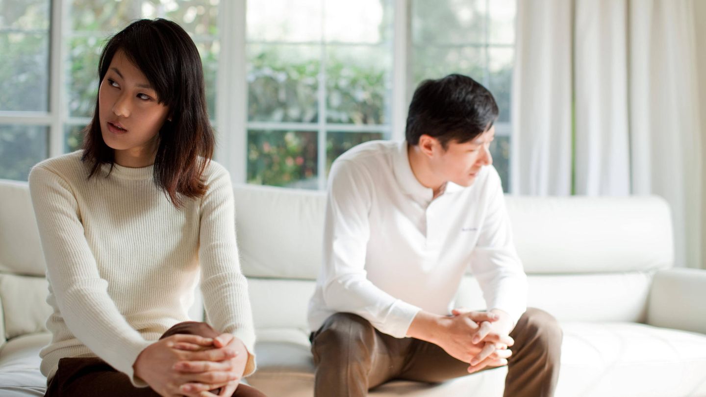 Toxic Relationship: 10 Reasons to Stay in an Unhealthy Relationship