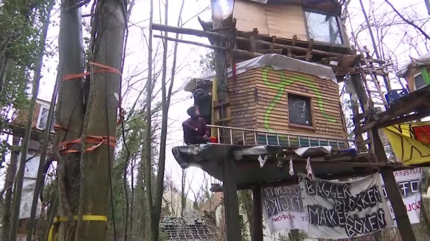 Video: Räumung in Lützerath: Wetter erschwert Räumung der Baumhäuser