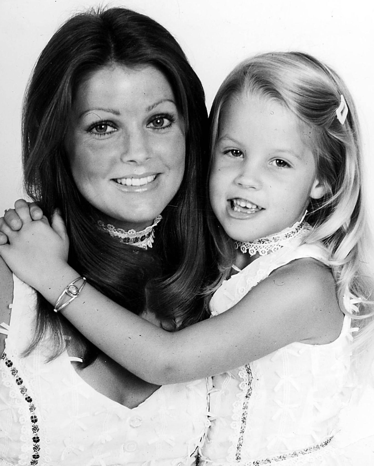 Priscilla Presley und Lisa Marie Presley Priscilla Presley und Lisa Marie Presley