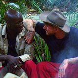 Auch Papis Loveday (l.) findet bei Gigi Birofio ein offenes Ohr: Er erzählt ihm davon, dass er seine Modelkarriere vor seiner Familie geheim gehalten hat. "Meine Familie würde das nicht akzeptieren. Mein Stamm ist wirklich sehr konservativ", sagt Loveday. Durch seinen Erfolg habe er seiner Familie ein Haus kaufen können, und er schicke auch weiter Geld. Gigi kann das nicht ganz nachvollziehen: "Was ich nicht verstehe: Du hilfst der Familie, warum meckern die?", sagt er. 