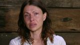 Tessa ist nicht die einzige, die von ihren Gefühlen übermannt wird. Auch Jana Pallaske kommen im Dschungeltelefon die Tränen. Ihr geht es jedoch nicht um persönliche Befindlichkeit, ihr Leid ist eher im allgemein-philosophischen Sinne: "Dass da so ein großes Unbewusstsein für die eigentliche Schönheit ist", klagt die Schauspielerin. "Es werden Werte angestrebt, die keine wirkliche Wertigkeit haben. Leuten denen beigebracht wird, nach Dingen zu streben, von denen sie denken, das würde sie glücklich machen!" 