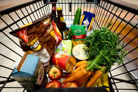 Viele Kunden schauen beim Einkauf derzeit verstärkt auf die Preise