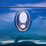 ORA Funky Cat: Ausrufezeichen als Logo