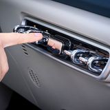 Erinnern an den Mini: Kippschalter auf der Mittelkonsole des ORA Funky Cat