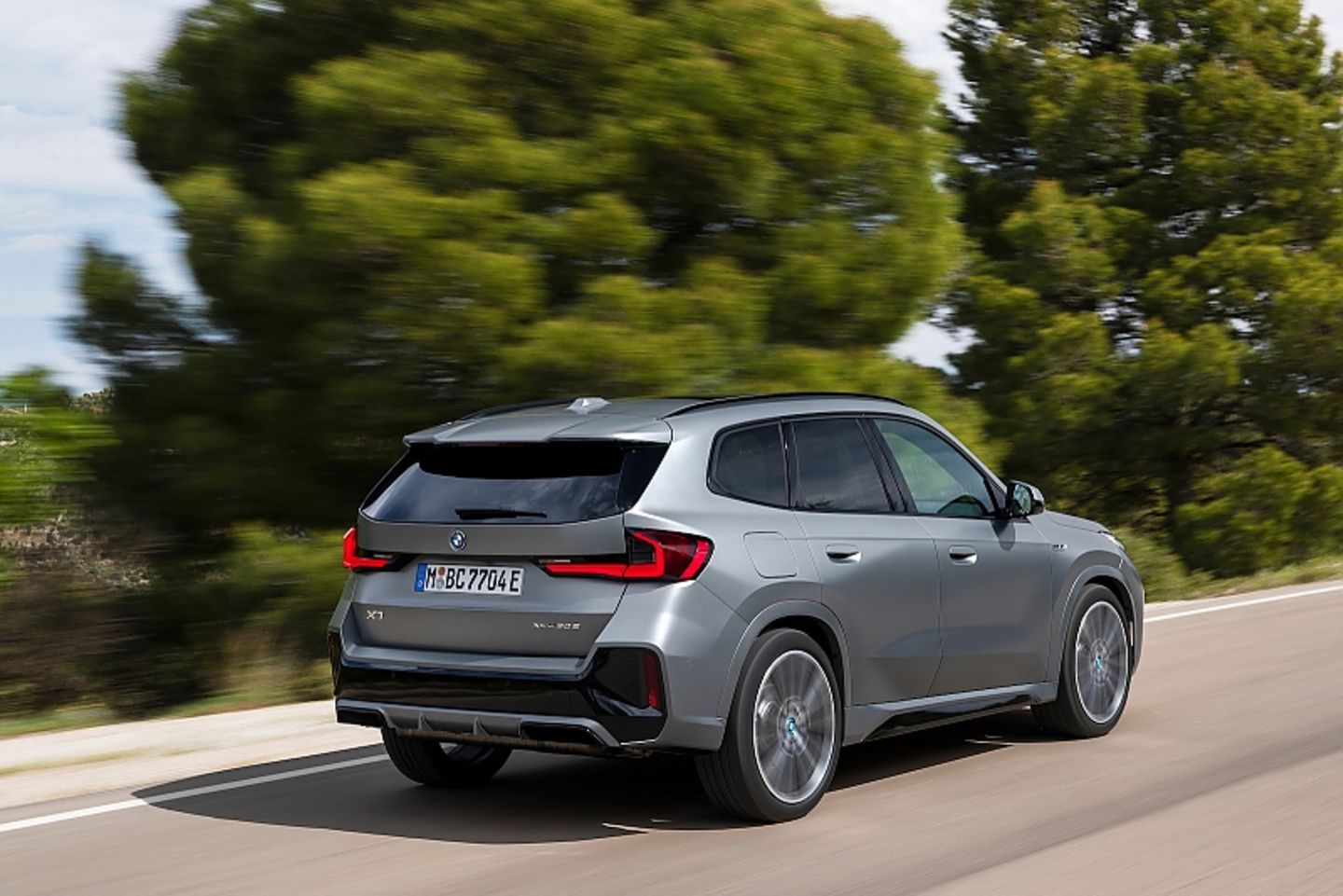 BMW X1 / iX1