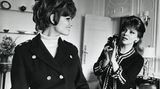 Gina Lollobrigida fotografiert Schauspielkollegin Claudia Cardinale 