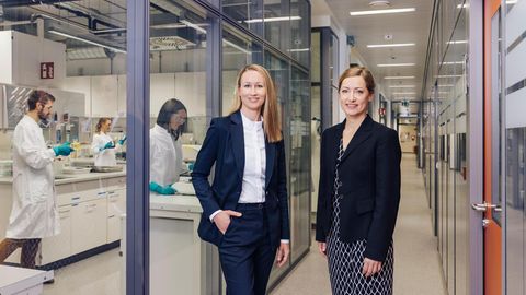 Anja Tontsch und Daniela Klug
