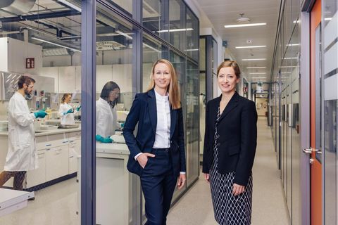 Anja Tontsch und Daniela Klug