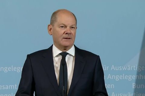 Video: Scholz: "Jemand, der über sehr, sehr viel Erfahrung in der Sicherheitspolitik verfügt"