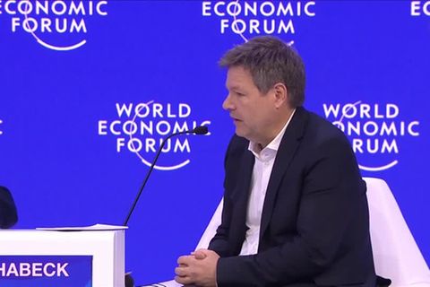 Video: Inflation und Rezession: Habeck und Lindner zeigen sich in Davos vorsichtig optimistisch