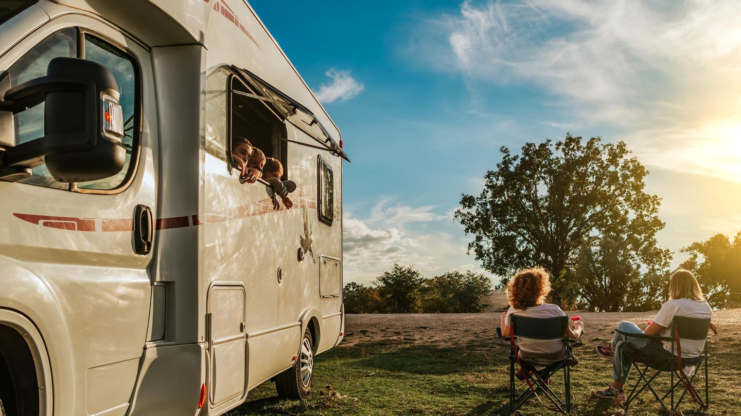 Camping ist vor allem im Sommer eine beliebte Reiseart. 