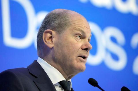 Bundeskanzler Olaf Scholz spricht während des 53. Weltwirtschaftsforums in Davos