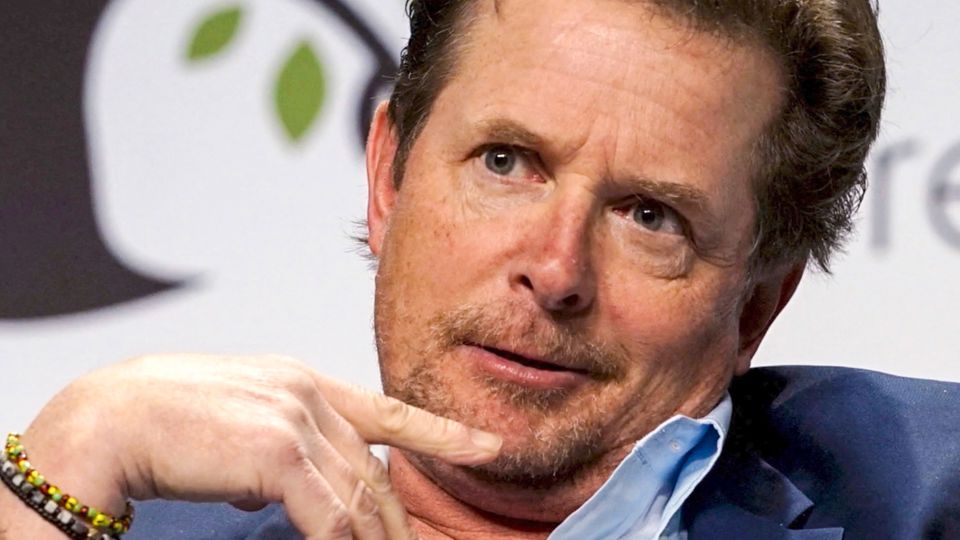 Gehirn-Erkrankung: Geruchsverlust und Schlafstörungen: Auf diese Parkinson-Warnsignale sollten Sie achten