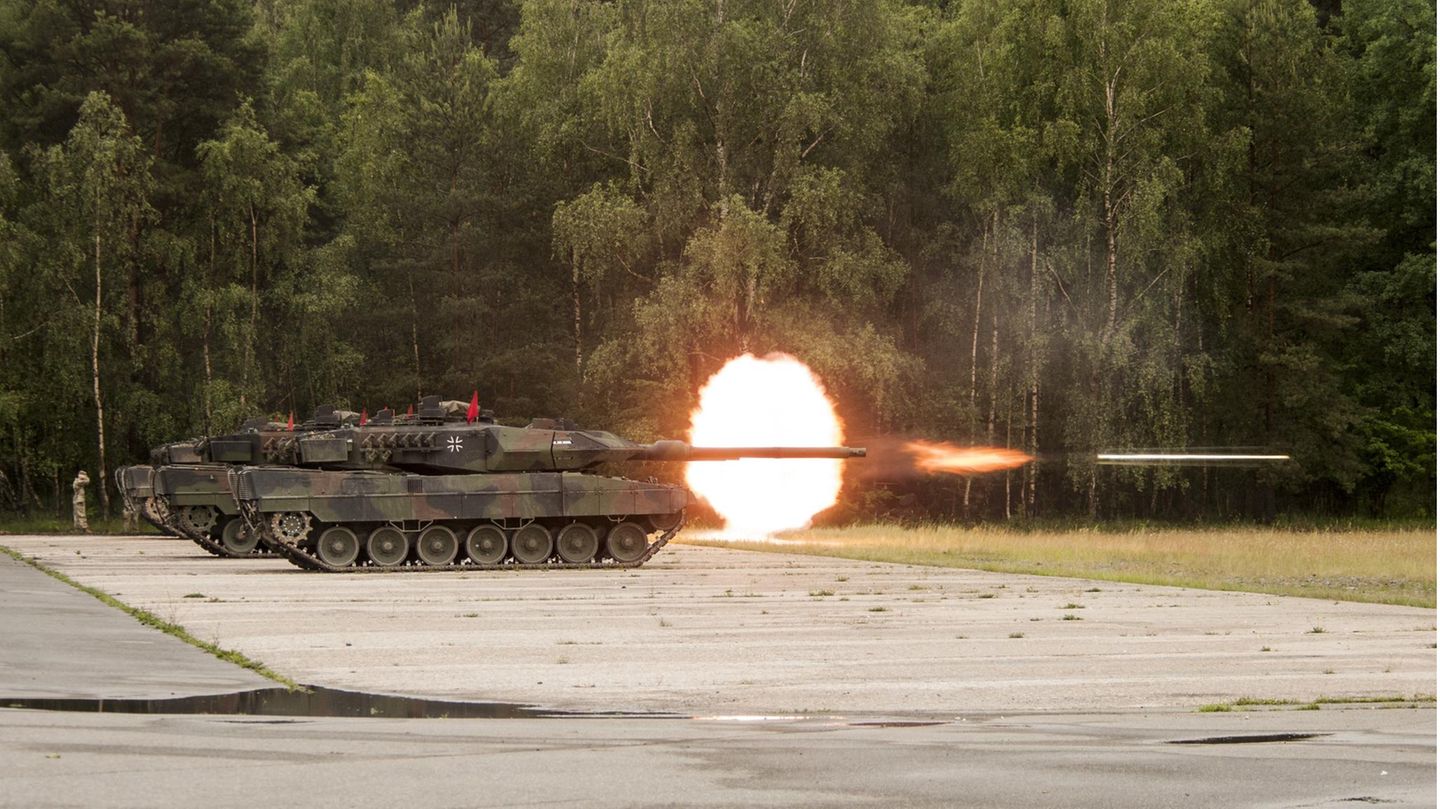 Der Leopard 2 während einer Übung im Jahr 2018