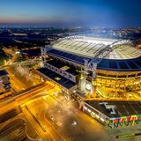 Bei der Amsterdam Arena werden Nissan Leaf Batterien als Speicher 
eingesetzt