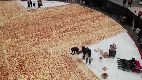 Neueste Kreation: Kombi aus Schnitzel und Pizza: Pizza Hut in Australien verkauft jetzt die "Schnitzza"