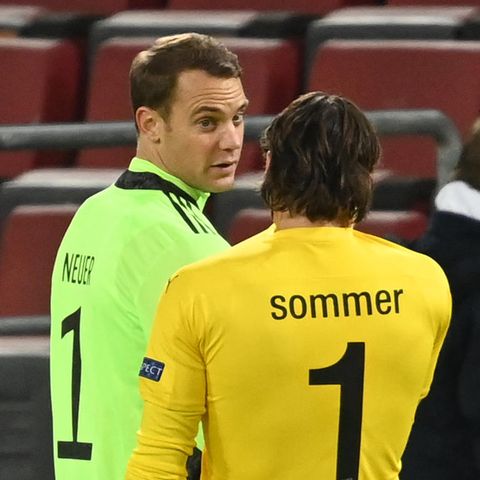 Manuel Neuer und Yann Sommer kennen sich von zahlreichen Duellen gegeneinander.