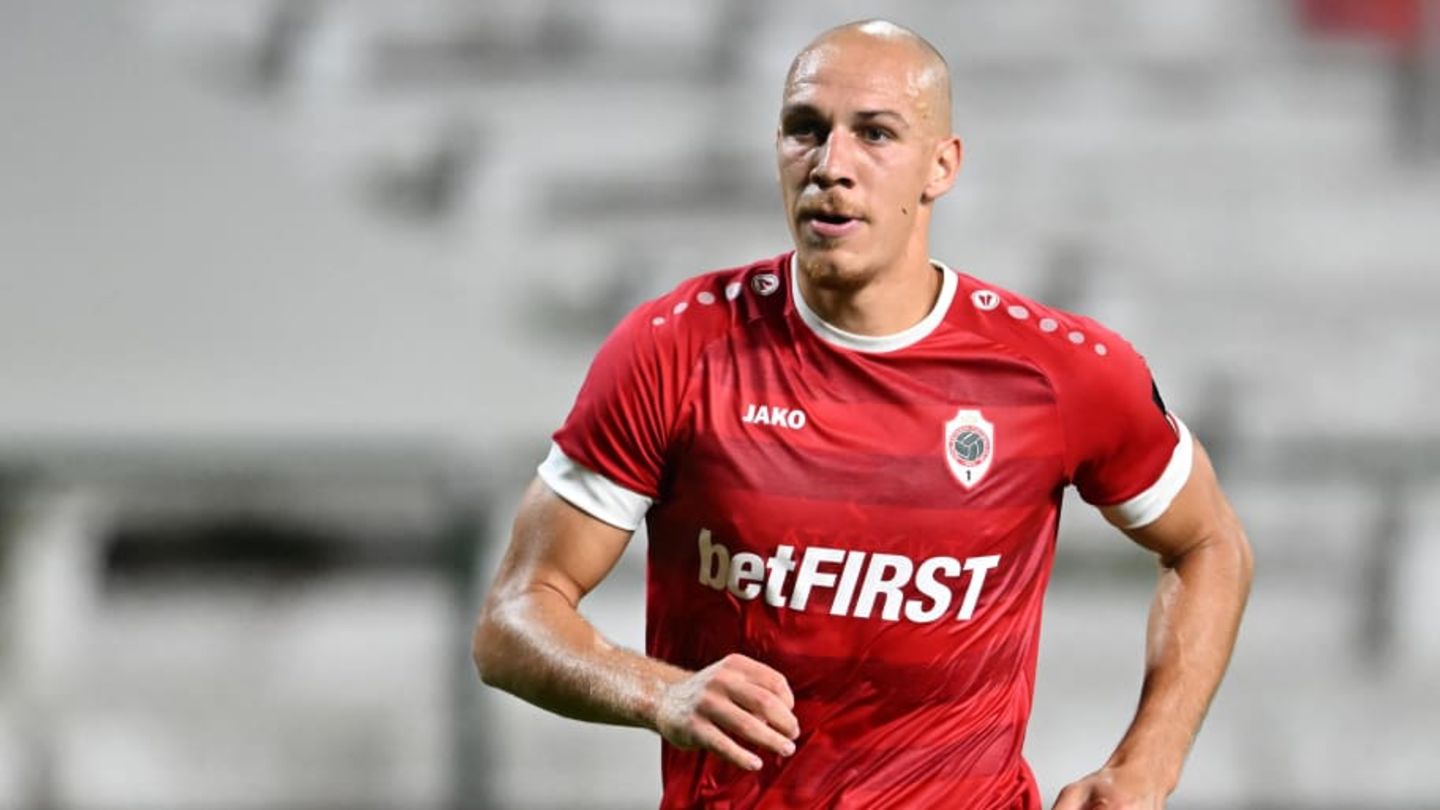 UEFA Europa Conference League - Play-off, 2nd leg"Royal Antwerp FC - Istanbul Basaksehir"