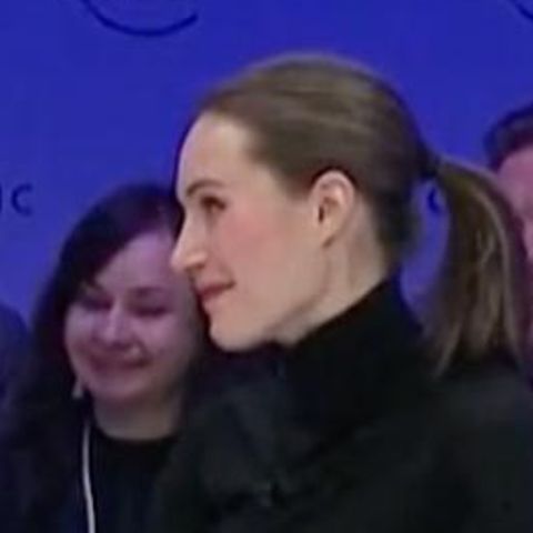 Sanna Marin auf dem Podium.