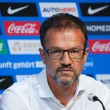 Natürlich schießt Geld Tore, nur bei der Hertha nicht. Der nächste Großinvestor (aus Miami) lässt sich davon aber nicht abschrecken. Am bemerkenswertesten beim Big City Club ist, wie der es schafft, mit diesen Dauer-Larifari-Leistungen solche Sponsoren an Land zu ziehen.