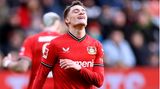 Hätte dieses Jahr erstmalig die Chance gehabt, endlich einmal Meister zu werden. Jetzt, wo Vize-Völler als Maskottchen zum DFB geht. Leider wurden zu Saisonbeginn ein paar Pünktchen zu viel liegen gelassen.