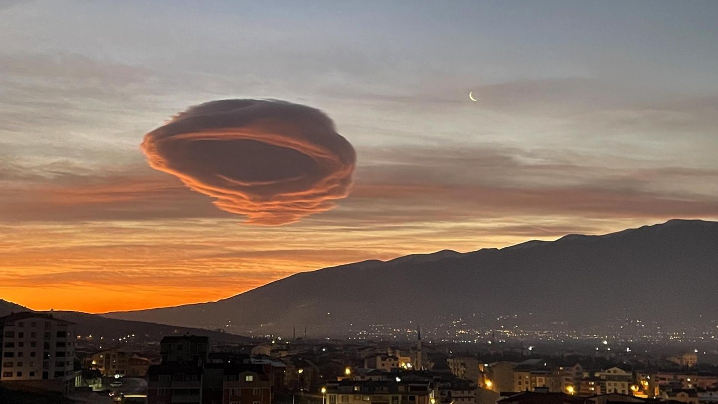 Mehr Bilder von der mysteriösen Wolke
