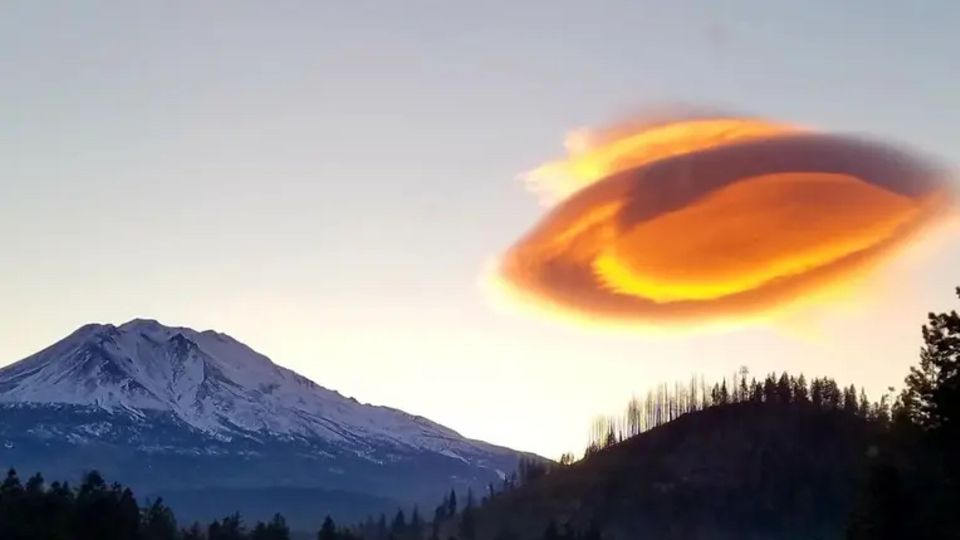 Eine ähnliche Wolke im Norden Kaliforniens.