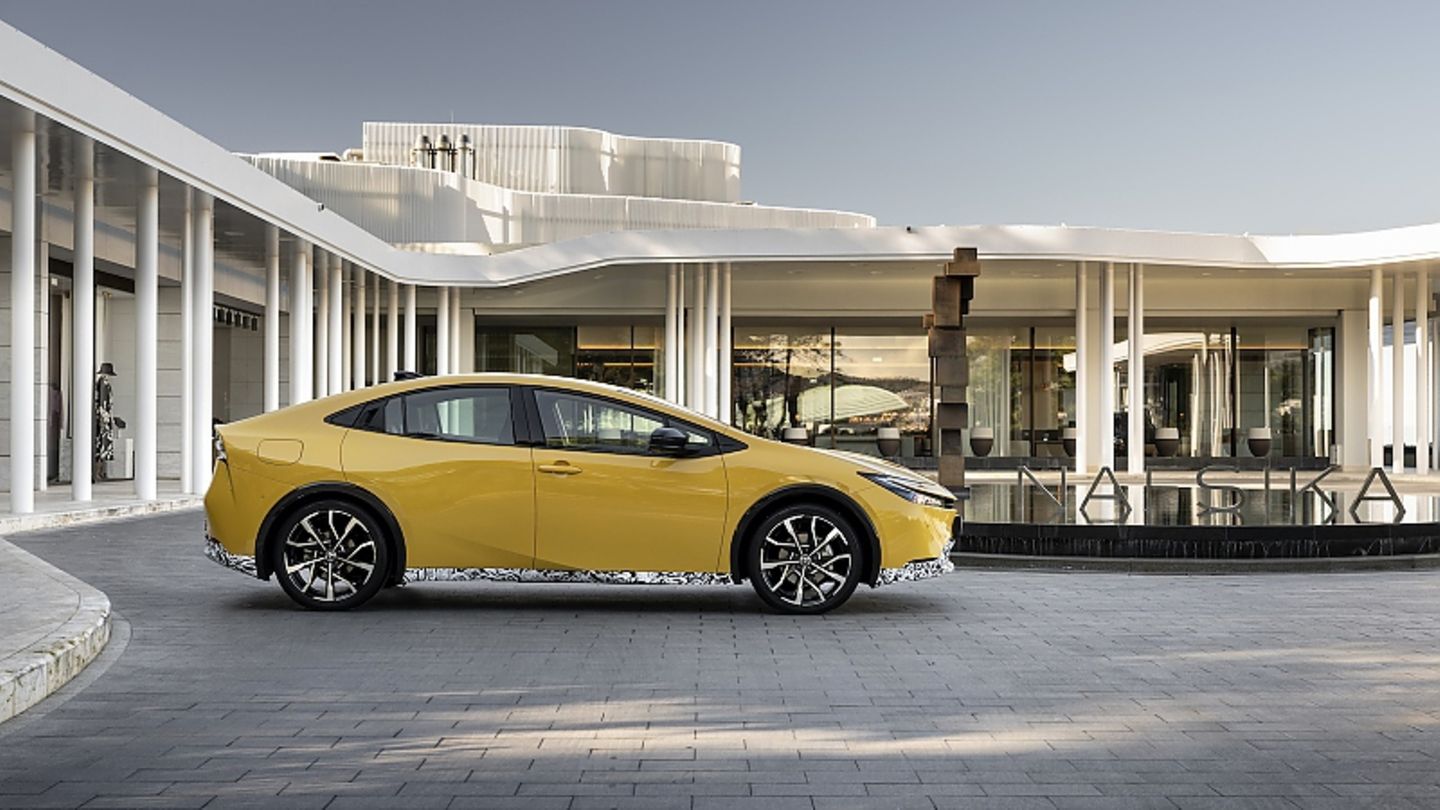 Toyota Prius 2023