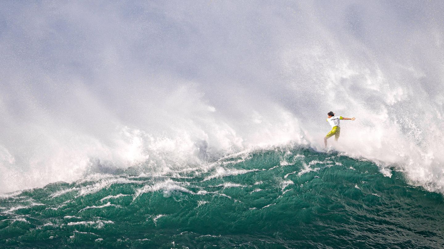 "Ich kann es nicht glauben, es ist verrückt": Luke Shepardson über seinen Sieg bei "The Eddie" auf Hawaii
